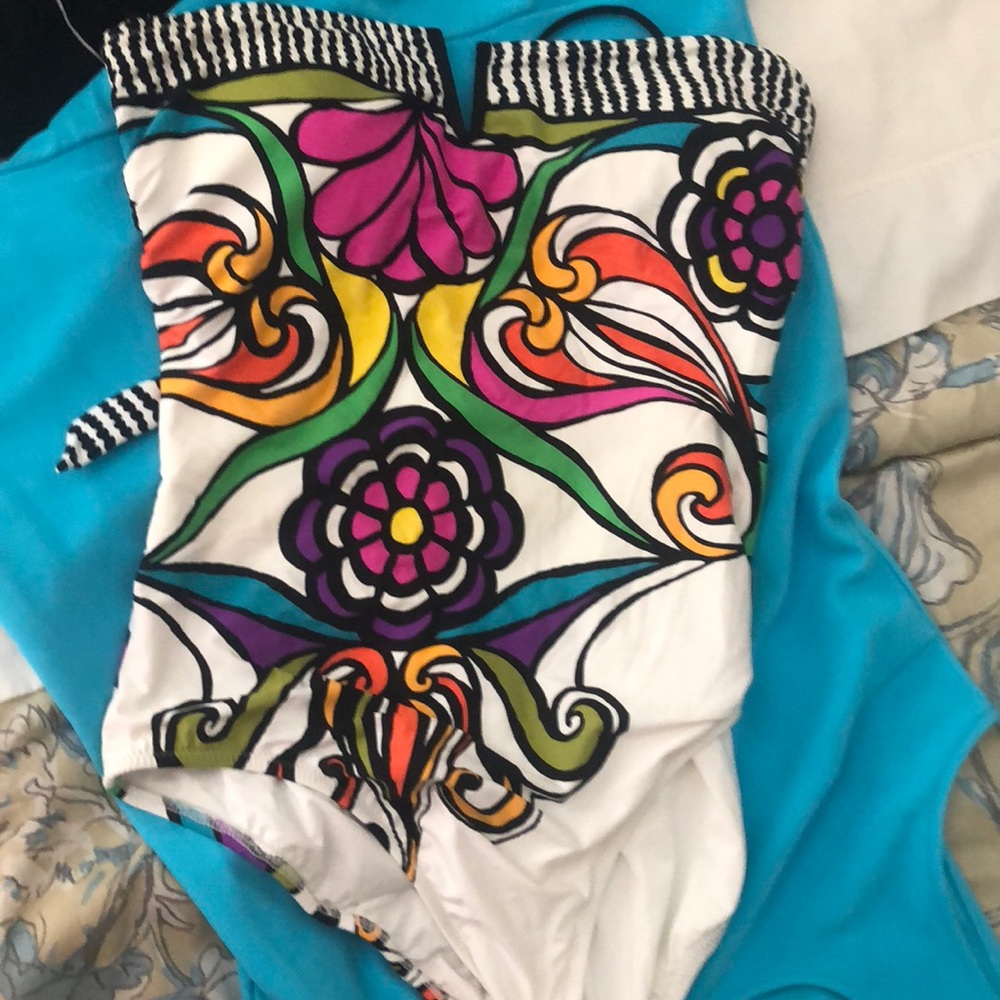 Trina Turk one piece excellent condition
